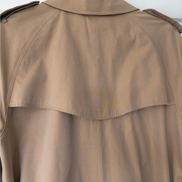 Burberry Tan Trench Coat - Picture 9 of 10